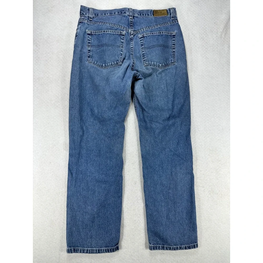 Tommy Hilfiger Classic Fit Jeans Womens  6A Medium Wash Straight Leg High Rise